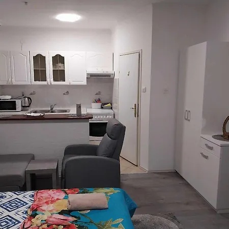 Automotodrom Grobnik - Apartments&rooms Skejić