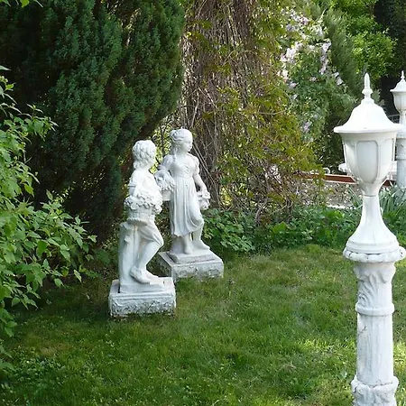 Guest house Automotodrom Grobnik - And Skejic