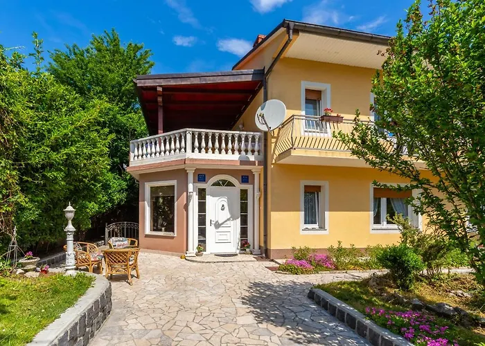 Automotodrom Grobnik - And Skejic Πανσιόν 3*