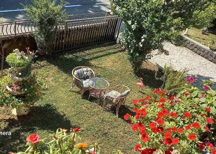 Konukevi Automotodrom Grobnik - And Skejic 3*